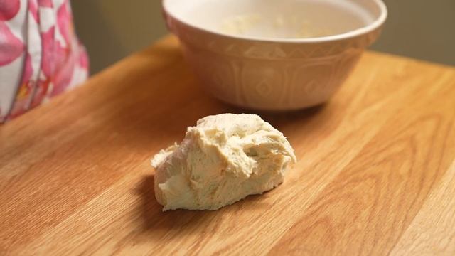 ТАКІ СМАЧНІ сосиски в тісті ви не їли!! Офіційно НАЙЛЕГШЕ ТІСТО для приготування!! Просто і СМАЧНО! смотреть онлайн