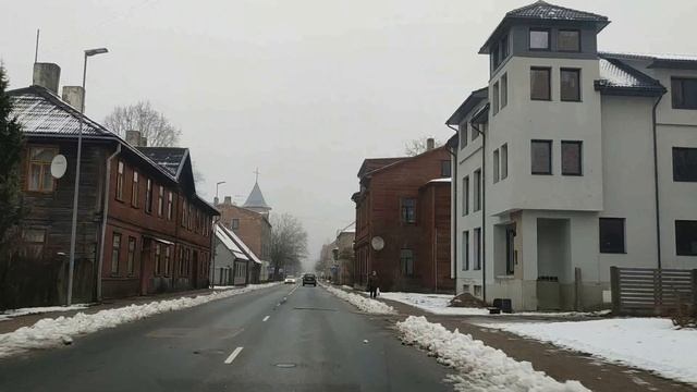 Ура ! Сегодня пятница ! Прогулка по затуманенной Елгаве 20 января 2023 смотреть онлайн