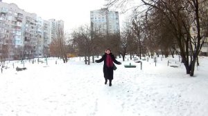 К единственному нежному бегу по полю снежному