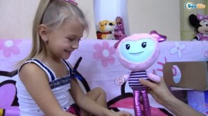 РОЖДЕСТВЕНСКИЙ ПОДАРОК! Что ждет Ярославу?! Видео для детей РАСПАКОВКА Brightlings Tiki Taki