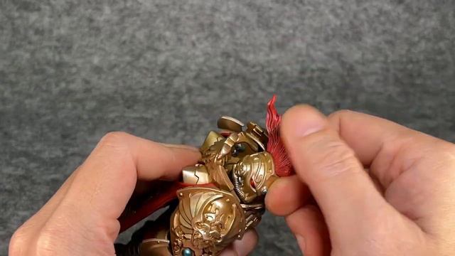 Joytoy Warhammer 40K, Adeptus Custodes Blade Champion, 1/18 scale action figure смотреть онлайн