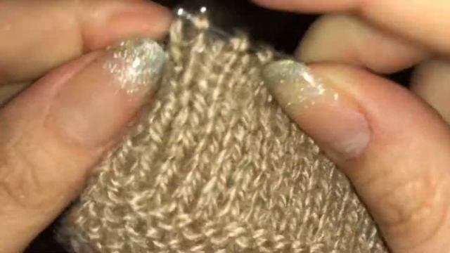 Урок 5. Лицевая гладь. Уроки вязания спицами для начинающих с нуля от Счастливой Улитки смотреть онлайн