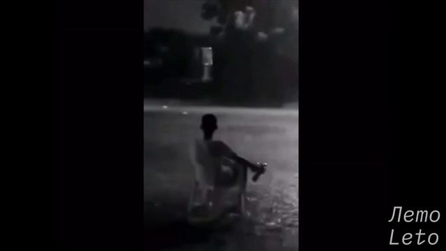 Listening Viktor Tsoï on shuffle / Слушая Виктора Цоя на перетасовке смотреть онлайн