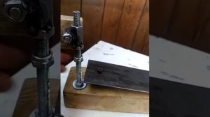 Точилка для ножей своими руками. Просто дёшего сердито.