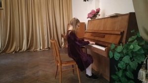 Псарева Ульяна 1 класс 8 лет Детская песня "Ладушки", К. Лонгшамп-Дружкевичова "Полька"