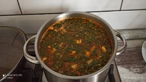 155. БОРЩ ЗЕЛЕНЫЙ С ЩАВЕЛЕМ И ЯЙЦОМ