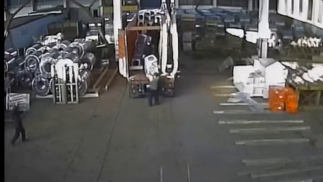 24,12,2013 Базалит на ФЮС смотреть онлайн