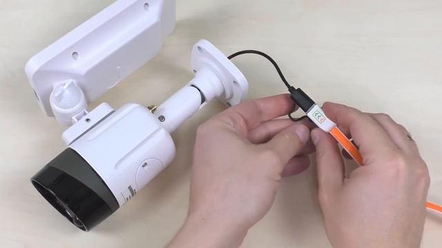 Уличная камера наблюдения на солнечных батареях KERUI . Никаких проводов смотреть онлайн