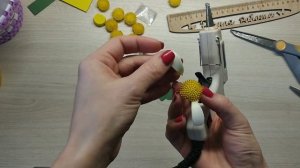 Светильник корзина с ромашками из изолона 2 мм.