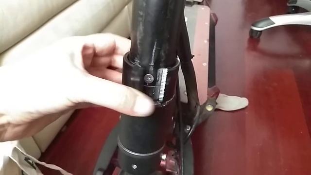 Broken folding mechanism (Blade 10) смотреть онлайн