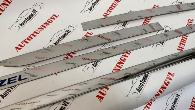 Молдинги хром на HONDA VEZEL 20013-18 год смотреть онлайн