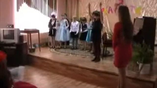 Штраус "ПолькаТрик Трак" Шумовой оркестр "Тамбурин" (видео из архива 2010 года) смотреть онлайн