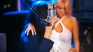 С.сарычев я сделан из такого вещества