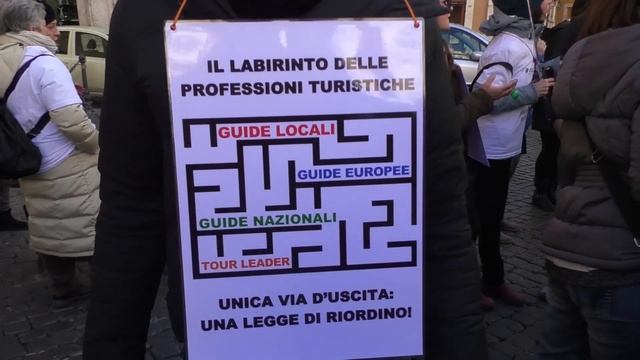 Protesta guide turistiche a Montecitorio смотреть онлайн