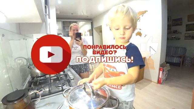 Как Семён готовил деду и бабушке праздничный обед / смотреть онлайн