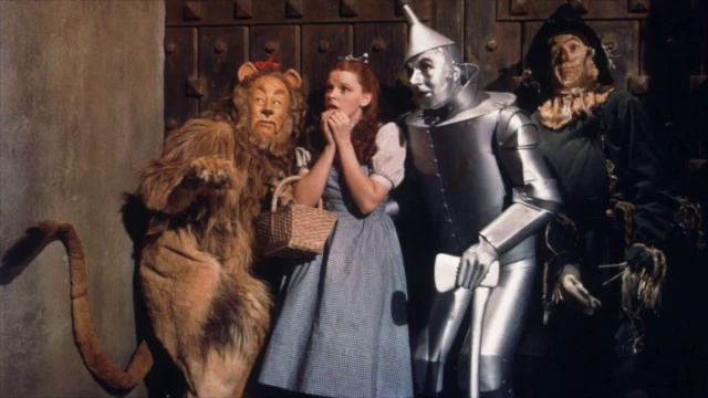 EP. 110 THE LEGEND OF: The Sallie House and the Wizard of Oz Curse смотреть онлайн