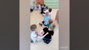 "Рельсы -рельсы,шпалы- шпалы  ехал поезд запоздалый "