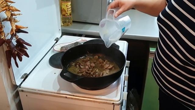 КУРИНЫЕ ЖЕЛУДКИ РЕЦЕПТ.Очень мягкие .#КуриныеЖелудки#КуриныеЖелудки ВСметане#