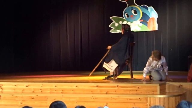 Сказка о мёртвой ...вообще очень живой царевне смотреть онлайн