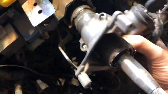 Как снять целиком замок зажигания на Hyundai Accent смотреть онлайн