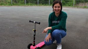 Как выбрать детский самокат? Первый самокат для Насти!