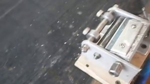 Приспособление для снятия полосок кожи по толщине (Дополнение)