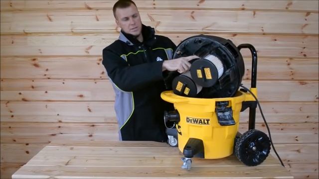 Пылесос DeWALT DWV 902 M. Обзор, сбор воды и пыли смотреть онлайн