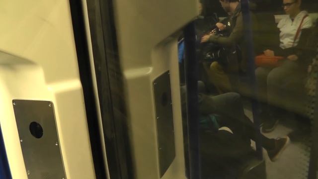 Full Journey On The Northern Line From Morden to High Barnet Via Charing Cross ATO смотреть онлайн