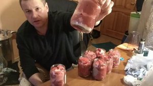 Тушенка из дикого мяса косули продаю тел 8 920 990 40 10 Дмитрий.
