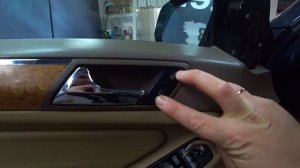 Как снять дверную карту с мерседеса GL550 | ML