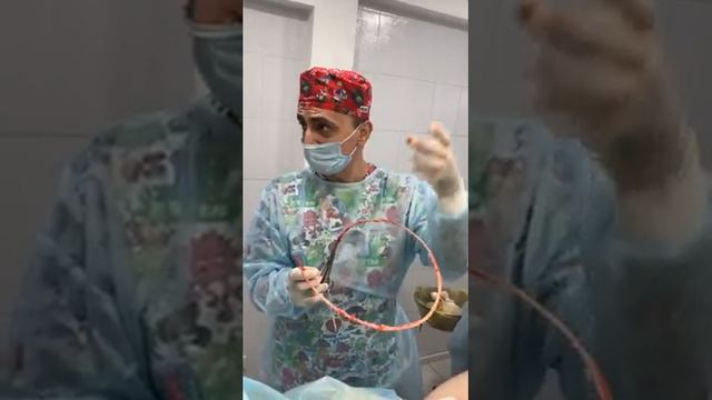 Удаление варикозной вены у пациента. Флеболог. Москва. Phlebologist. Moscow.