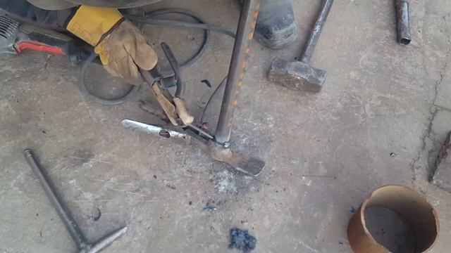 Молоток реставрация восстановление воскрешение молоток-кирка. molotok bolga болга. молоток каменщик смотреть онлайн