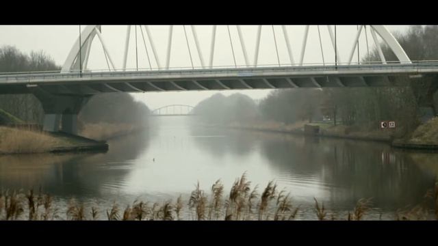 Out there (Canon G7X/Panasonic G80) смотреть онлайн