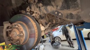 Какие колёса должны стоять на Toyota Prius 30 ?