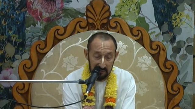 Двиджа Кришна дас - 2020.08.05 - ШБ 7.2.44-45 смотреть онлайн