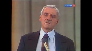 К Симонов "Ты помнишь, Алёша, дороги Смоленщины"