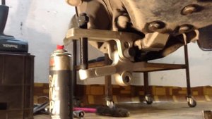 Тойота таун айс 4 WD замена нижней шаровой