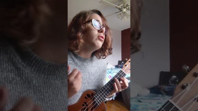 Dance Monkey Ukulele Cover смотреть онлайн