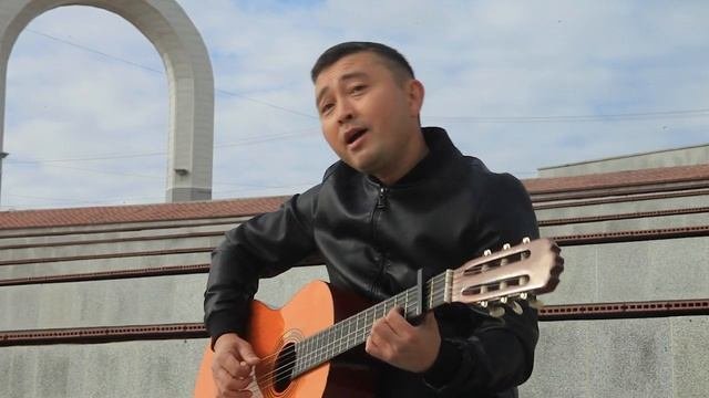 АКЫЛБЕК ЕСМОЛДИН   ВИНОГРАДАНАЯ КОСТОЧКА БУЛАТ ОКУДЖАВА КАВЕР
