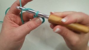 How to Crochet Without the Slip Knot or Magic Ring