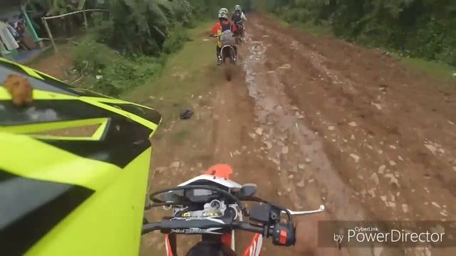 Trap In Jonggol West Java,Indonesia смотреть онлайн