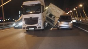 ДТП на Золотом мосту, тайфун "Майсак" и его последствия.