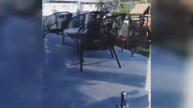 Стеклянное ограждение уличной террасы смотреть онлайн