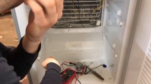 Samsung не включается . Нет холода