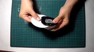 Дырокол угла