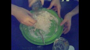Как сделать пластилин в домашних условиях. Круто! мука+соль+вода