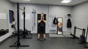 Кубковые приседания