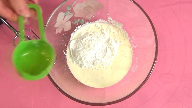 Нежный МЕРЕНГОВЫЙ РУЛЕТ. смотреть онлайн