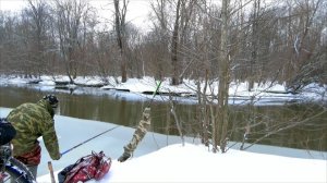 Рыбалка в феврале на поплавок на речке, 6 серия сериала П1КРнБРЗ