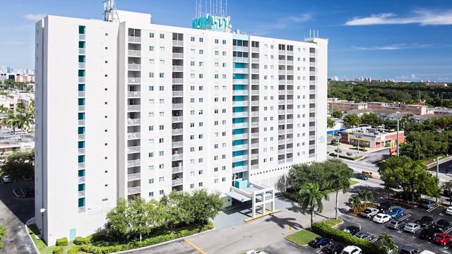 Residential Plaza Accommodations' Video Tour смотреть онлайн